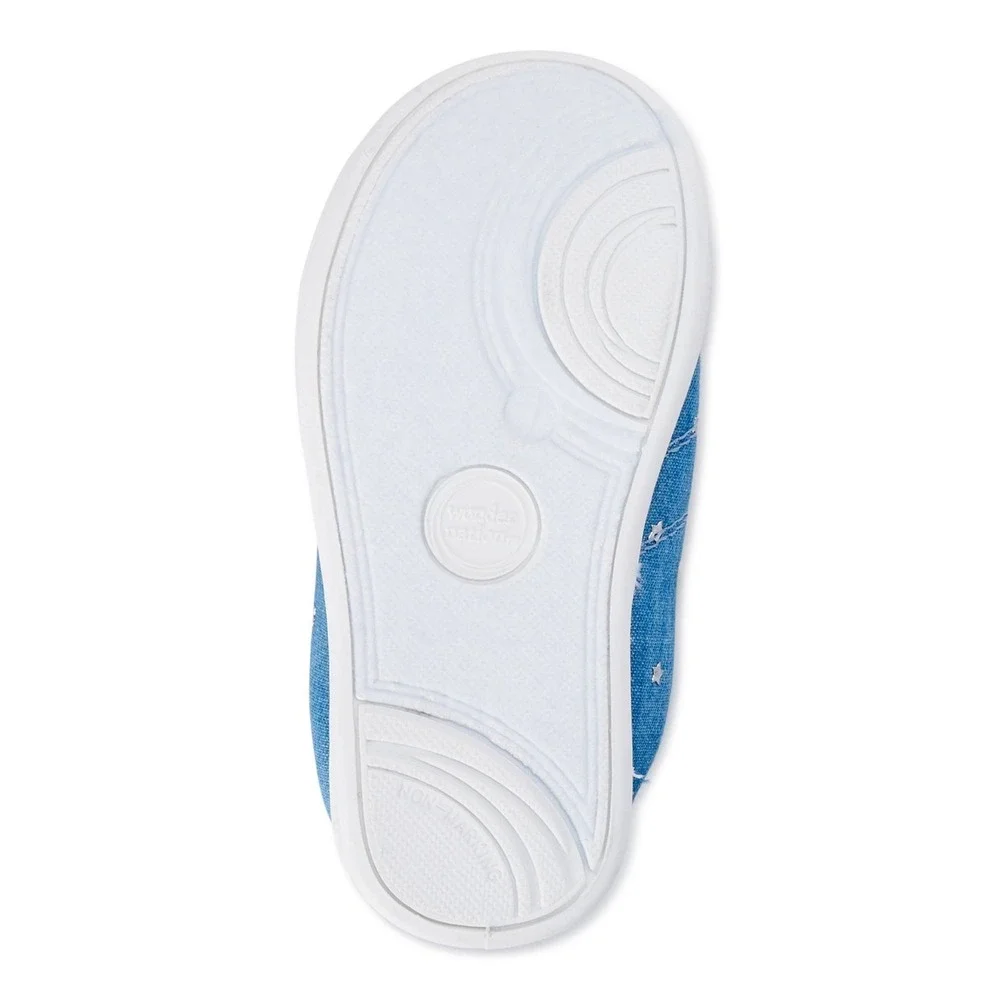 Wonder Nation Casual Bump Toe Sneaker Size 9